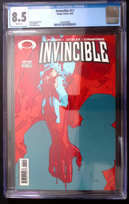 Invincible #11 Image Comics CGC 8.5 White Pages front cover and slab label